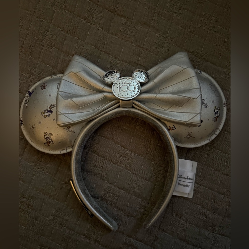 Disney loungefly 100 years ears